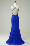 Vestido de fiesta largo verde oscuro con cuello halter de sirena con apliques y cuentas