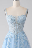 Vestido de fiesta con corsé azul claro de línea A con apliques