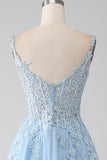 Vestido de fiesta con corsé azul claro de línea A con apliques