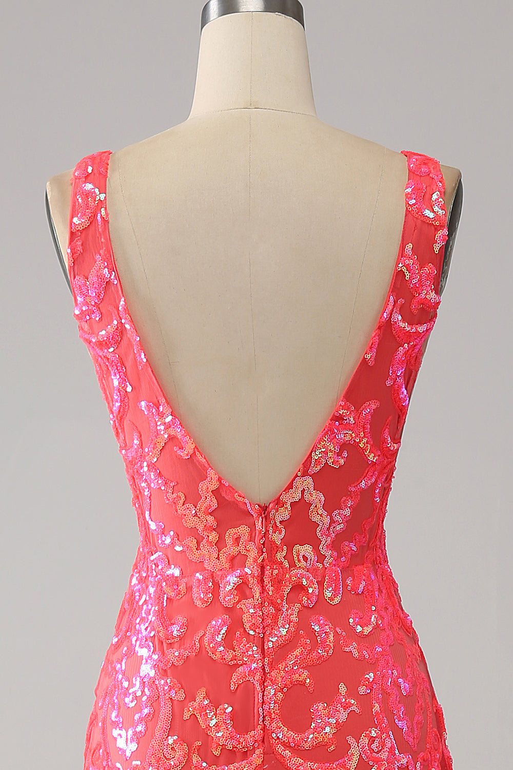 Vestido de fiesta de lentejuelas brillantes con cuello en V profundo de sirena con bordado
