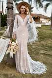Vestido de novia Boho de encaje marfil y champán con capa
