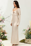 Champagne cuello V vestido de dama de honor largo con mangas