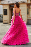 Magnífico vestido de fiesta largo fucsia con tirantes de espagueti de una línea con apliques volantes