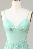 A-Line Spaghetti Straps Vestido de dama de honor verde sin mangas