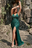 Vestido de fiesta de talla grande verde oscuro con tirantes finos de sirena con frente dividido