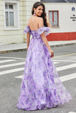 Vestido de fiesta de una línea con estampado lavanda y mangas extraíbles