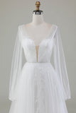 Vestido de novia de tul plisado con escote en V marfil y manga larga